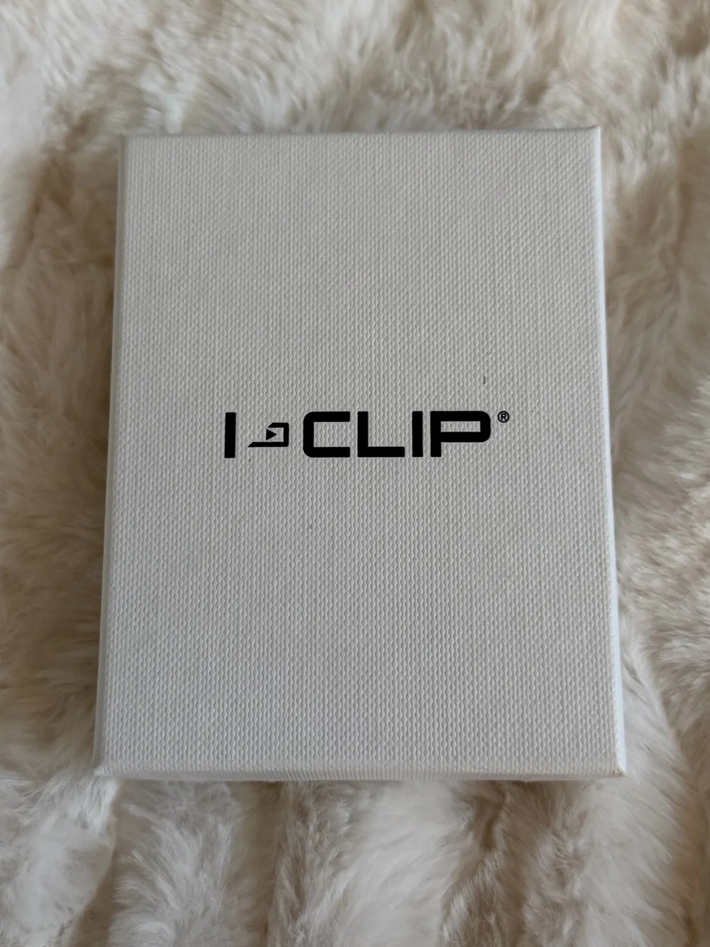 I-CLIP Slim Money Clip Wallet in Black Leather with Silver Frame